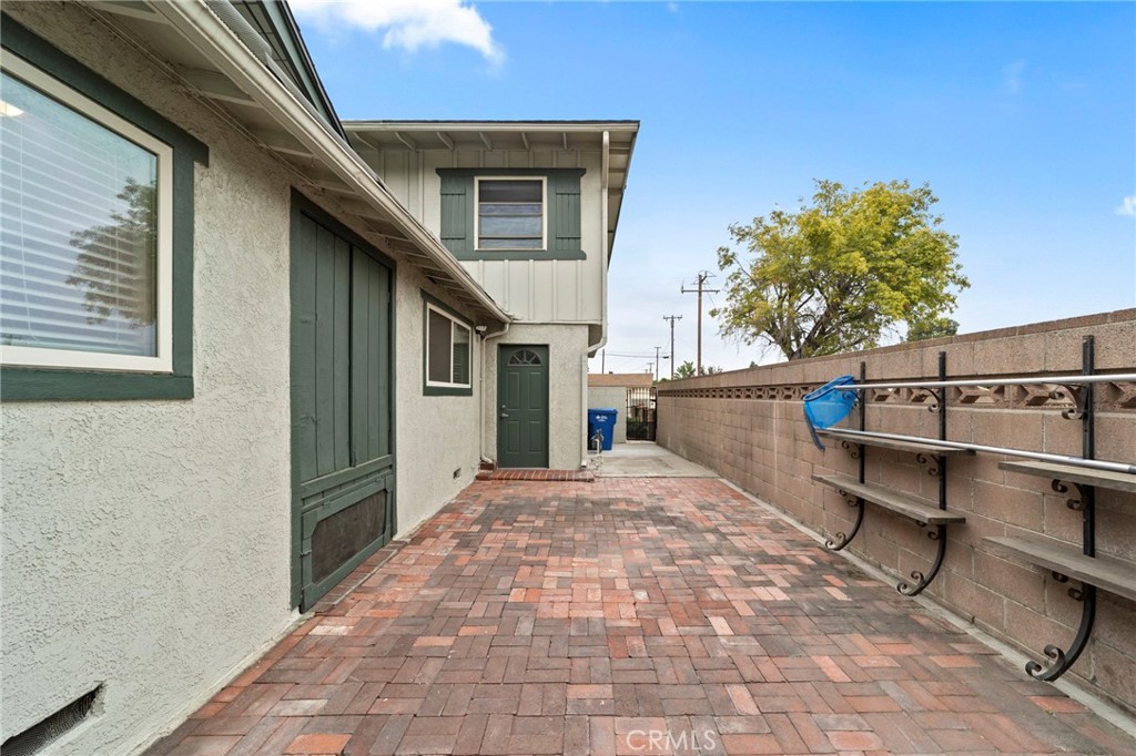 333 W Newburgh Street Property Photo 58