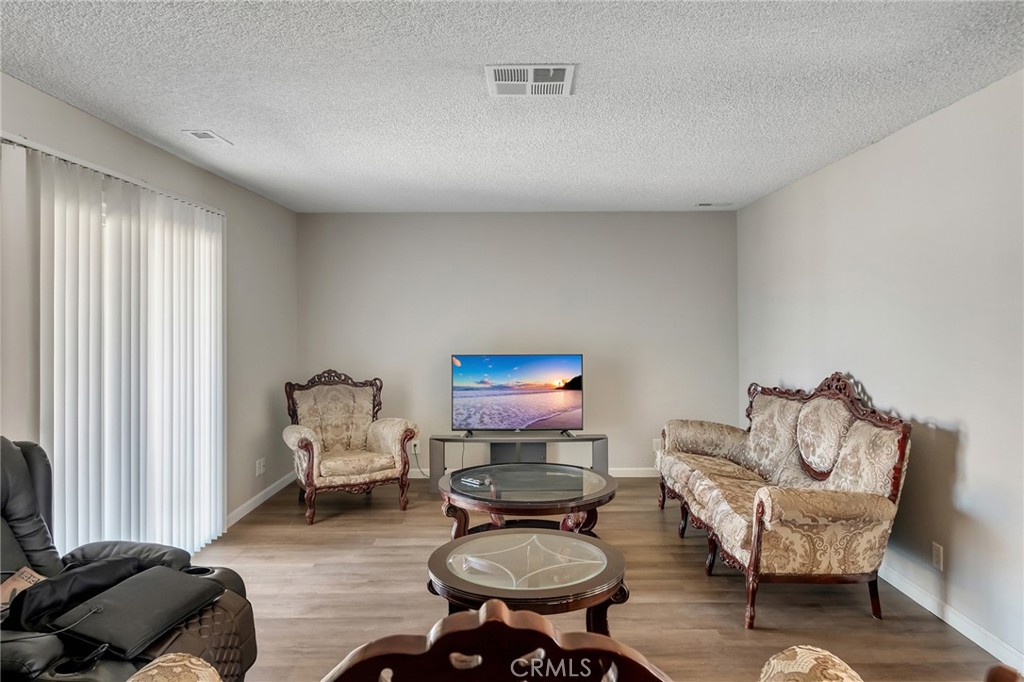 15420 Apache Property Photo 3