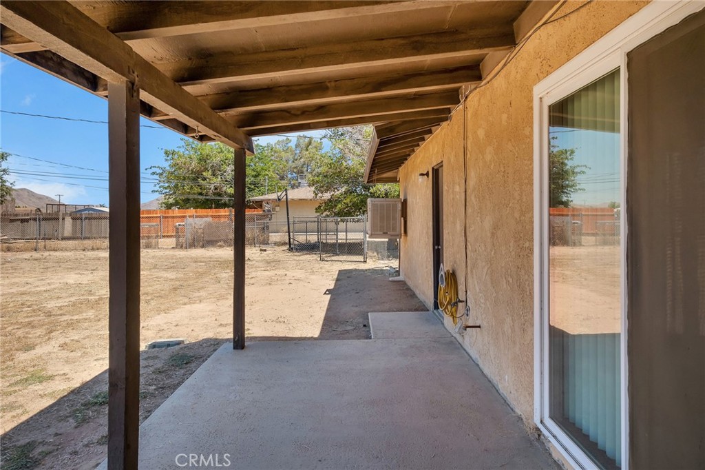 15420 Apache Property Photo 24
