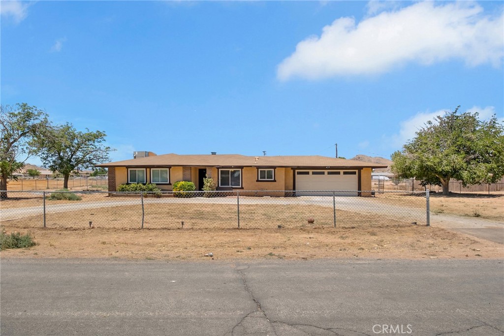 15420 Apache Property Photo 25