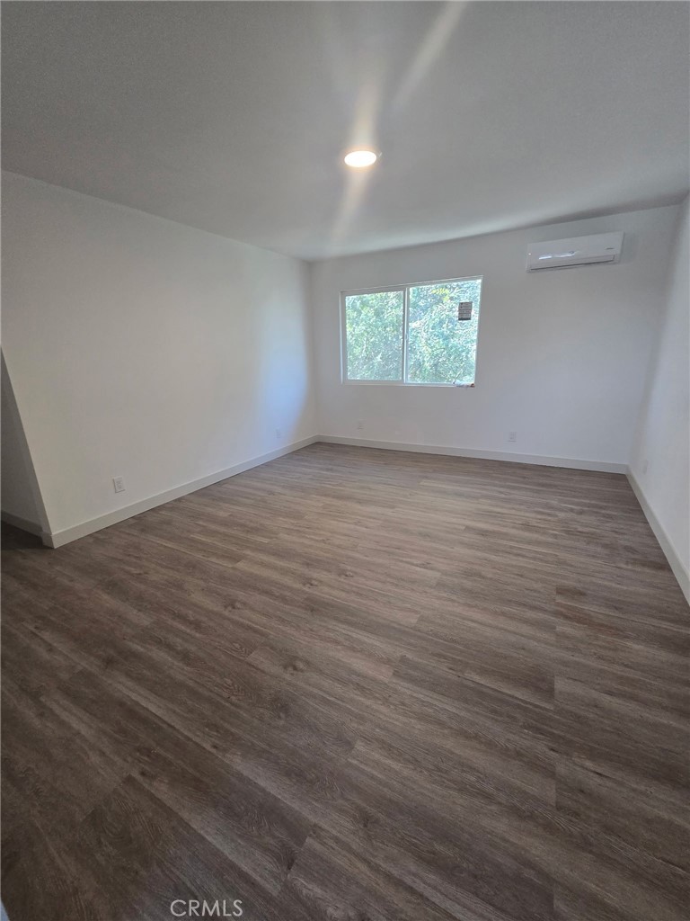 422 Devener Street C Property Photo 3