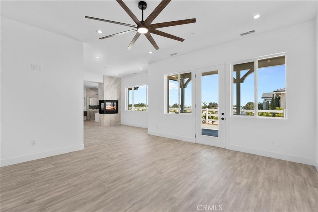 10830 Emerson Road Property Photo 36