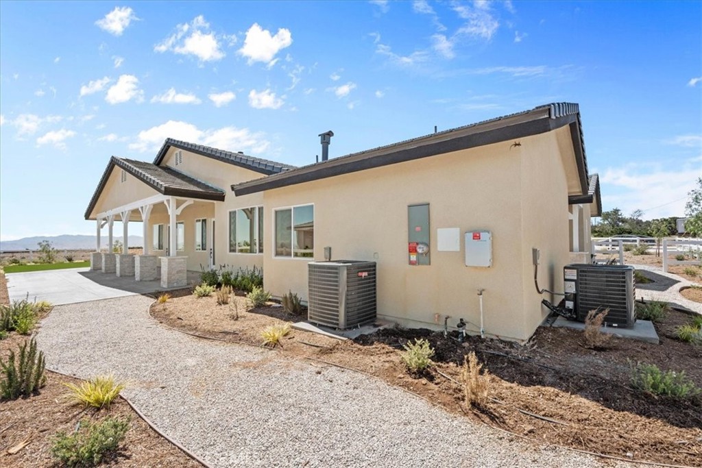 10830 Emerson Road Property Photo 46