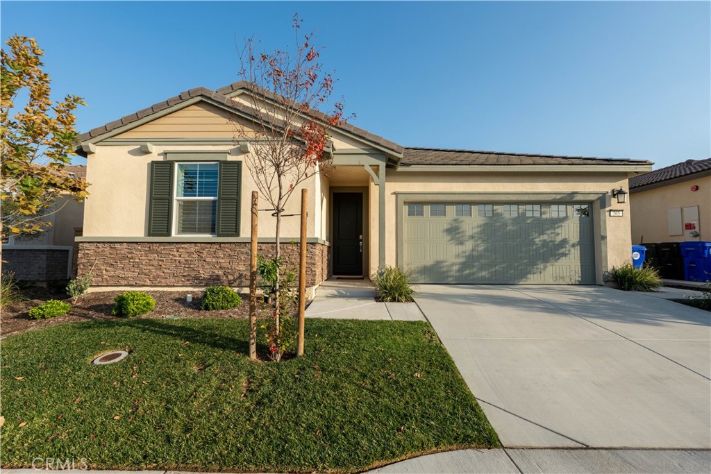 565 Hudson Way Property Photo 1