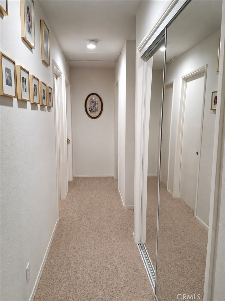 328 Grenfall Property Photo 8