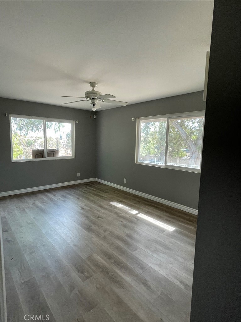 471 W San Jacinto Ave Property Photo 2