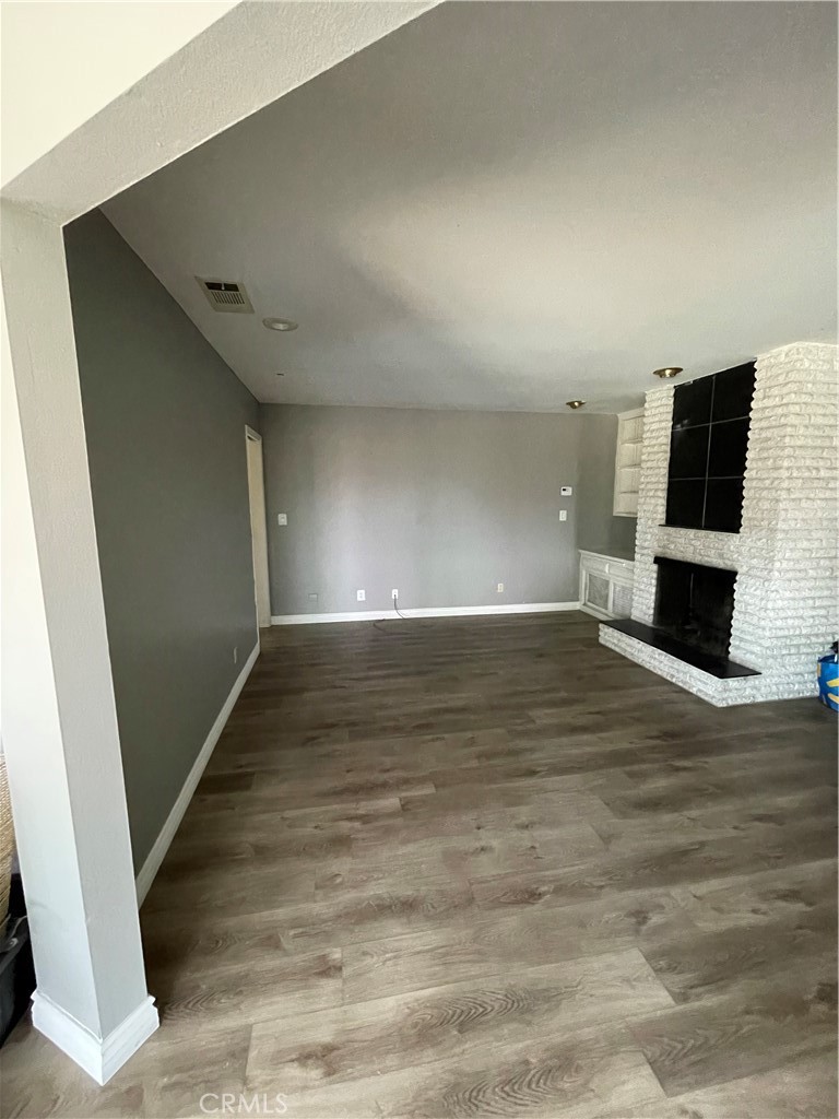 471 W San Jacinto Ave Property Photo 4