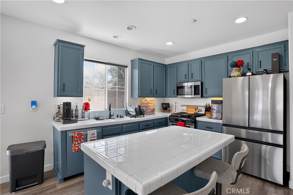 17040 Red Cedar Court Property Photo 6
