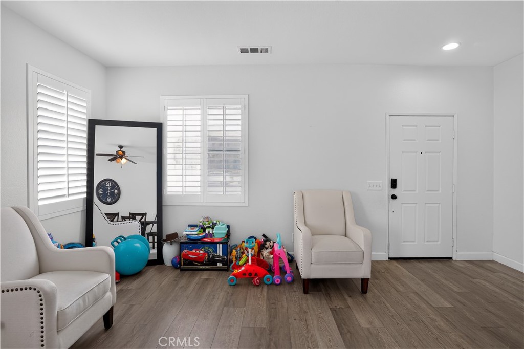 17040 Red Cedar Court Property Photo 19