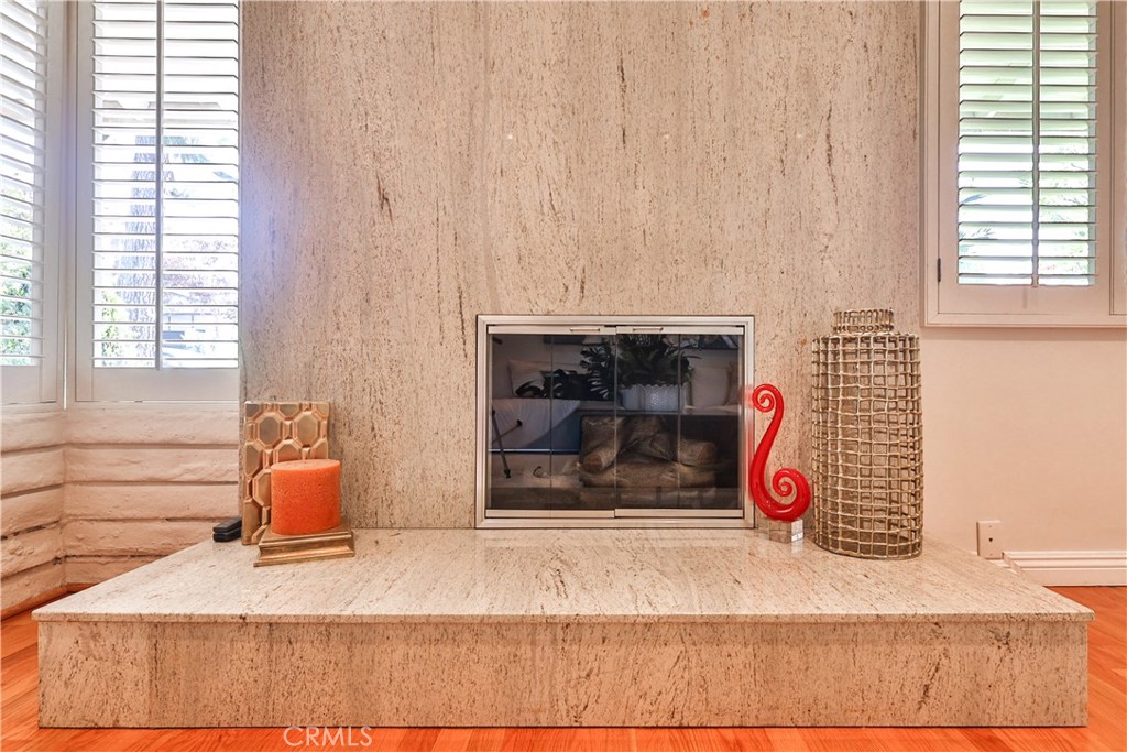 843 N Entrada Property Photo 11