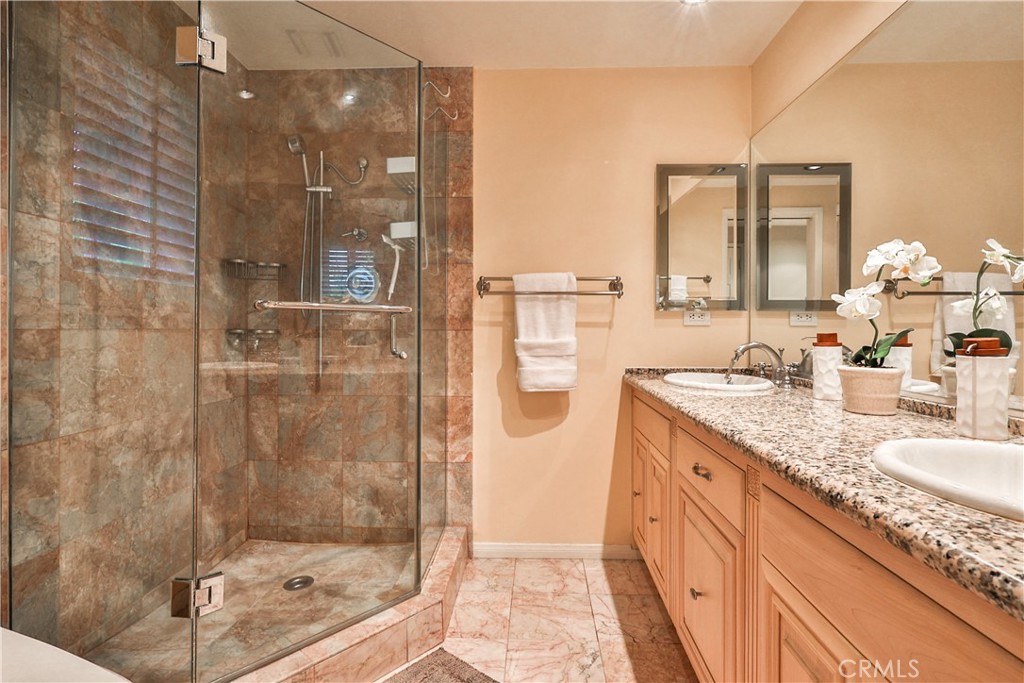 843 N Entrada Property Photo 50