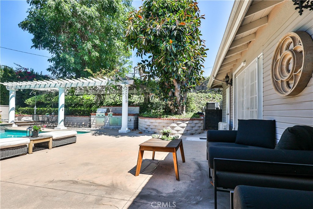 843 N Entrada Property Photo 64