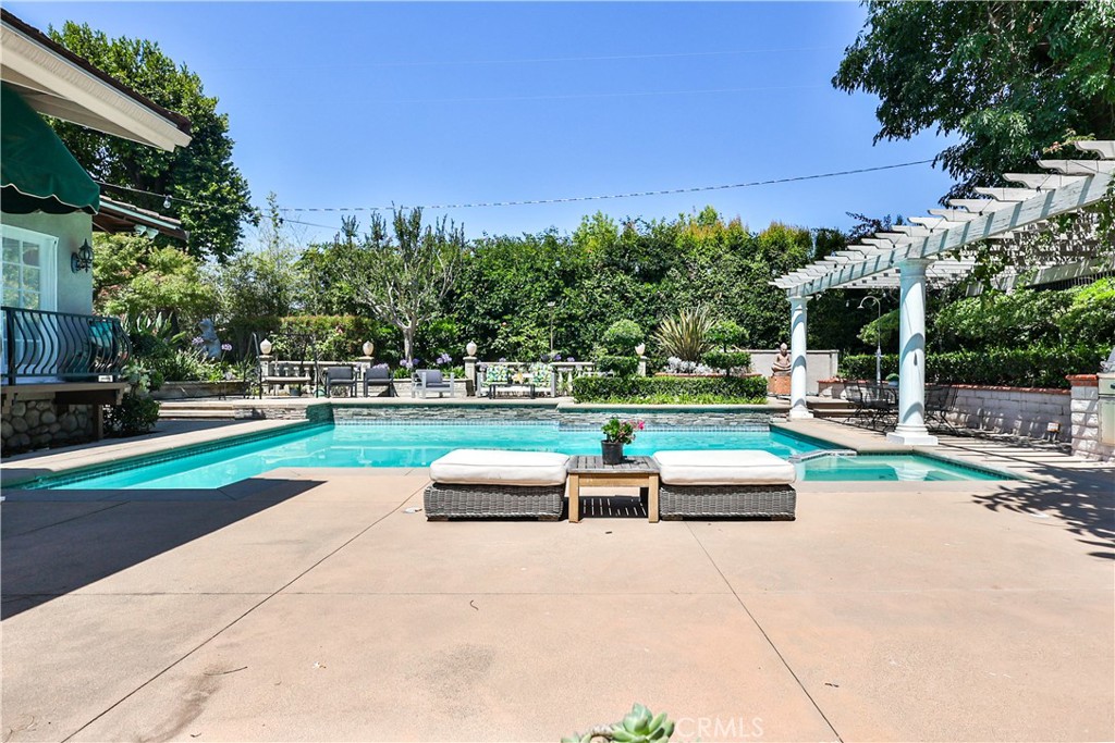 843 N Entrada Property Photo 66