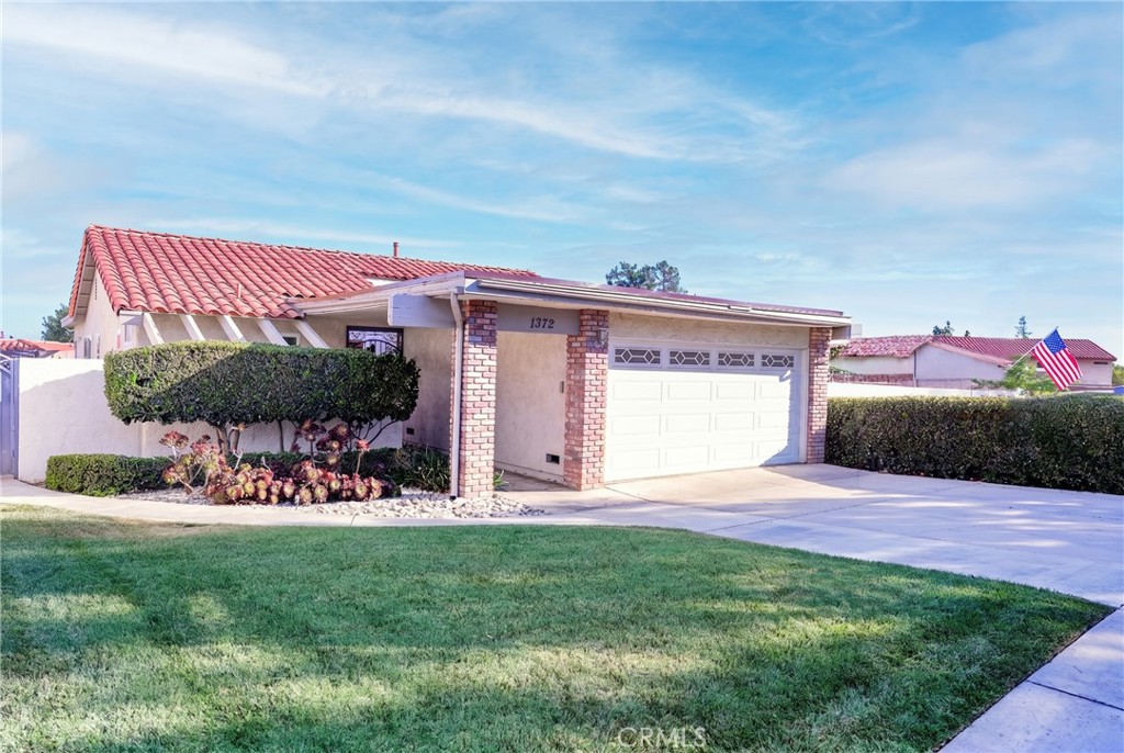 1372 Branch Circle Property Photo 1