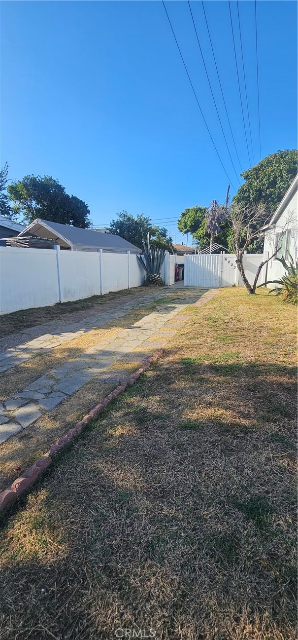 6219 Lanto Property Photo 8