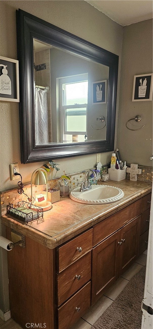 6219 Lanto Property Photo 12