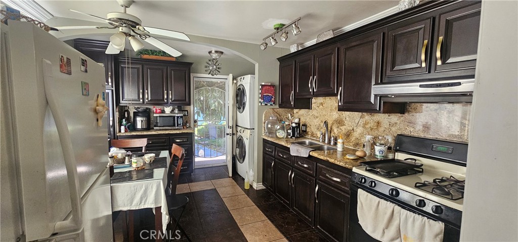 6219 Lanto Property Photo 21