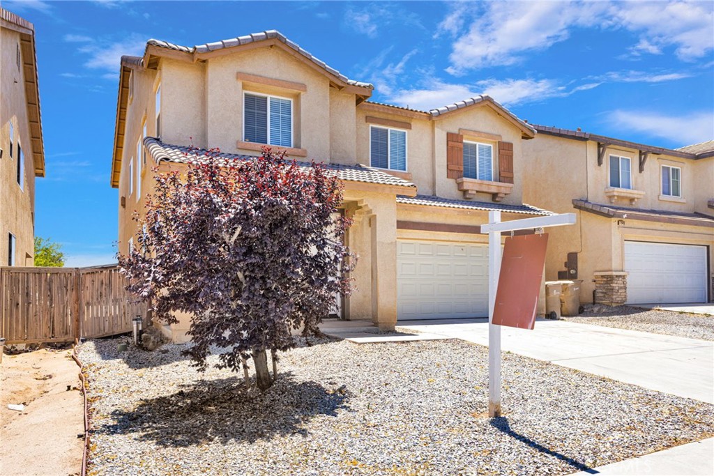 13957 Katelyn Street Property Photo 4