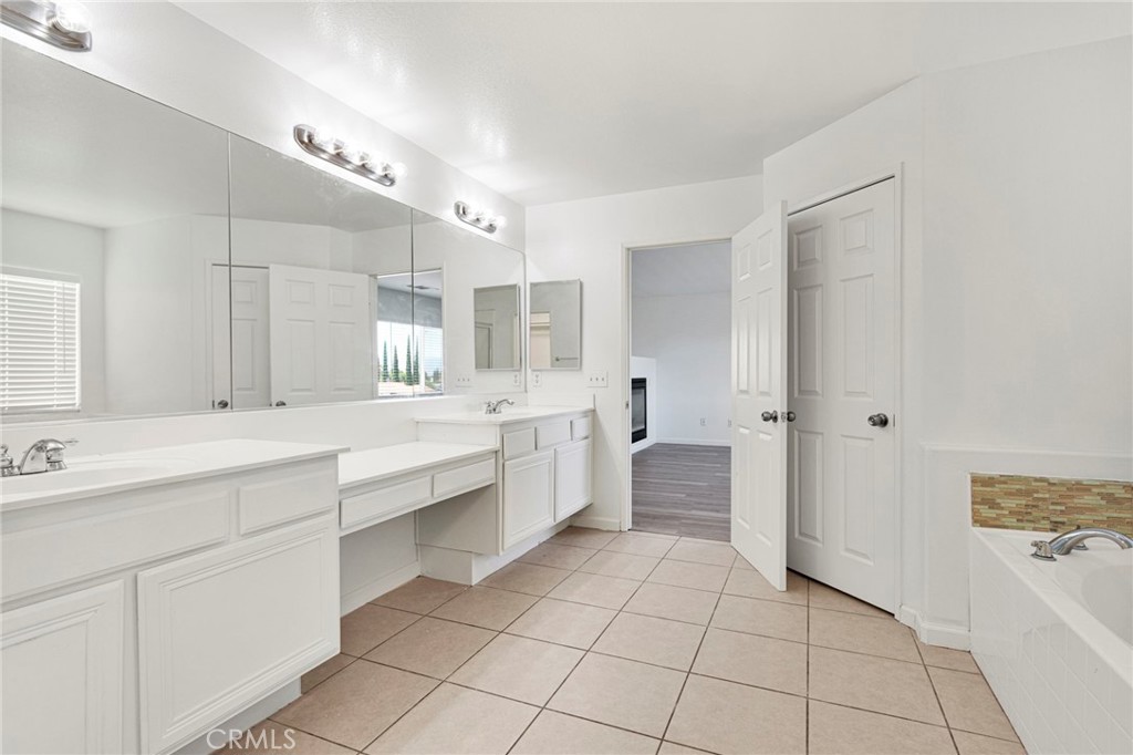 13957 Katelyn Street Property Photo 45