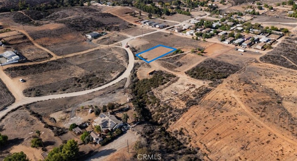 0 Ennis Property Photo 14