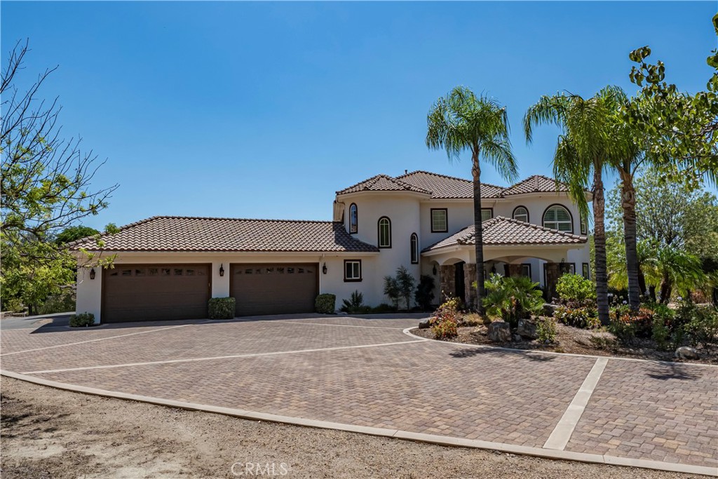 21100 Paseo Montana Property Photo 2