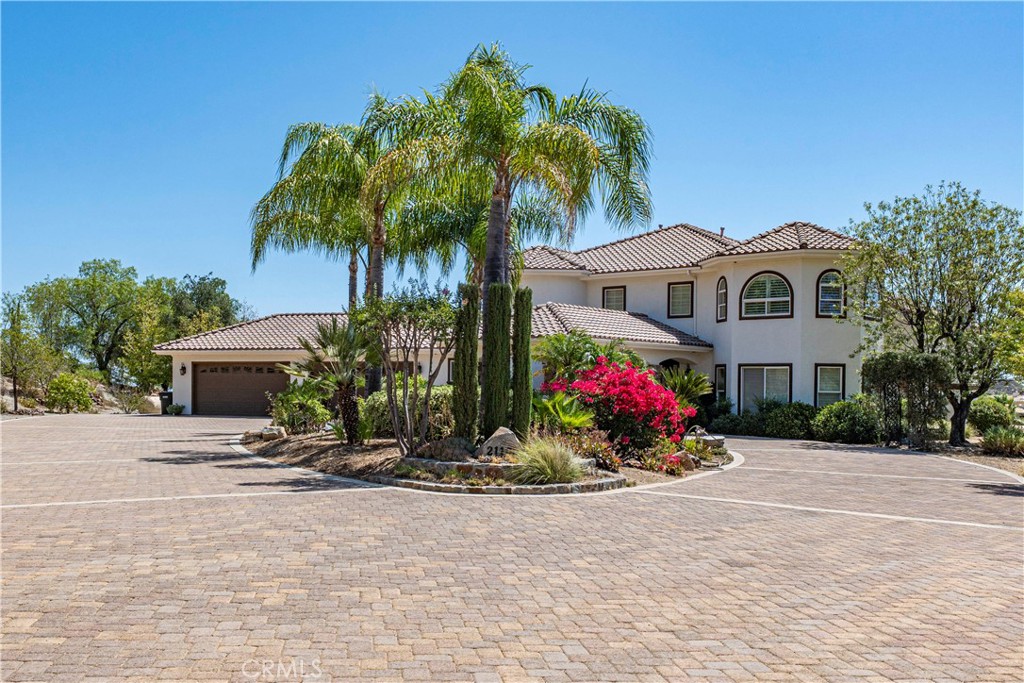 21100 Paseo Montana Property Photo 5