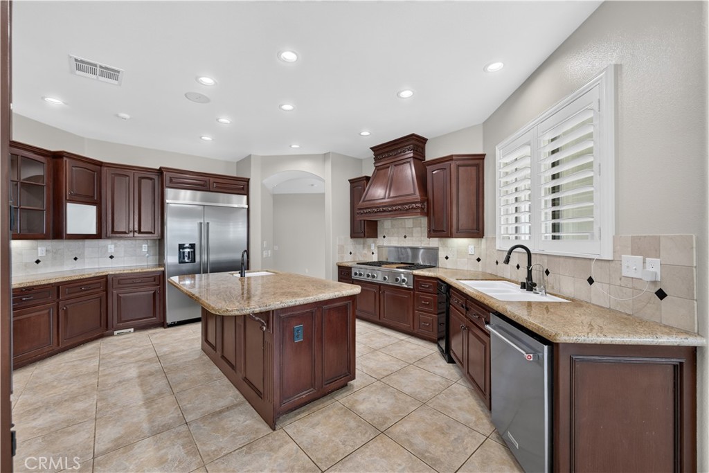 21100 Paseo Montana Property Photo 16