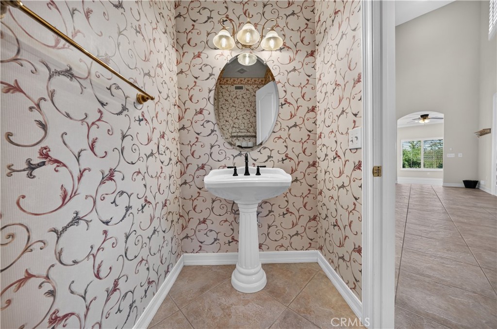 21100 Paseo Montana Property Photo 32