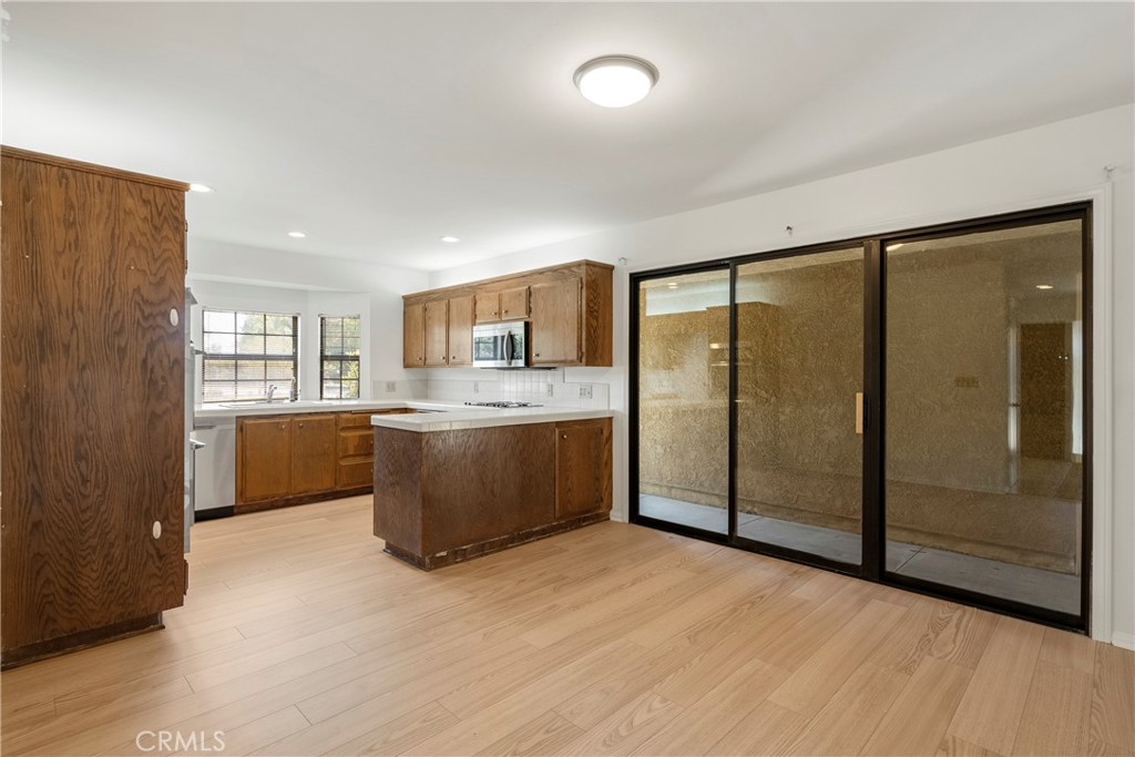 8331 Grand Avenue Property Photo 7