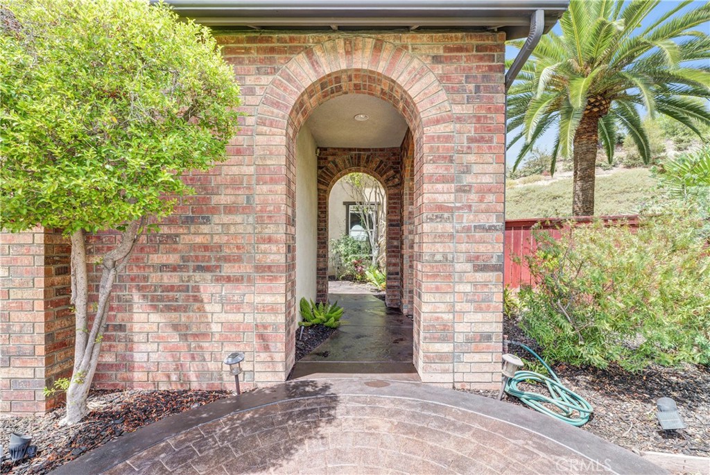 27126 Coral Bells Way Property Photo 5