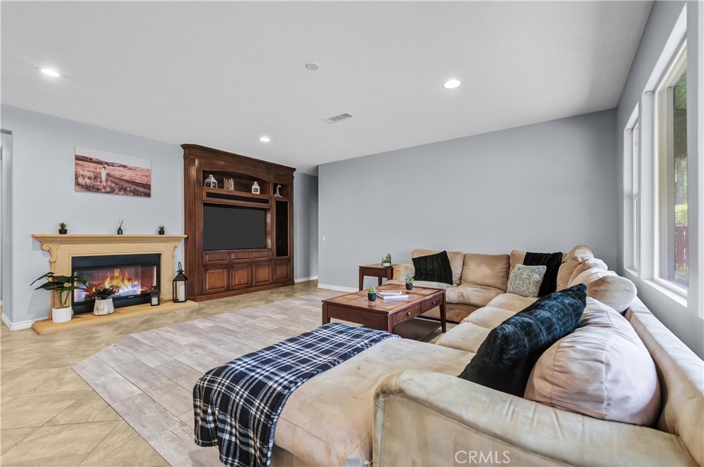 27126 Coral Bells Way Property Photo 11