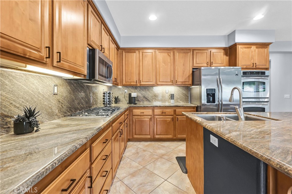 27126 Coral Bells Way Property Photo 17
