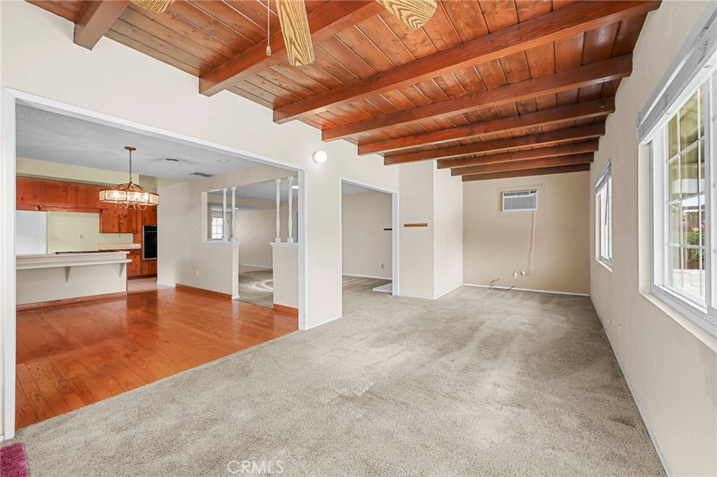 1676 E Wingate Street Property Photo 16