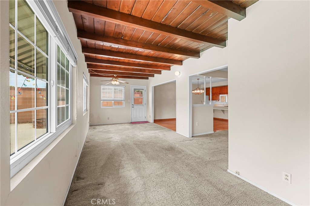 1676 E Wingate Street Property Photo 18