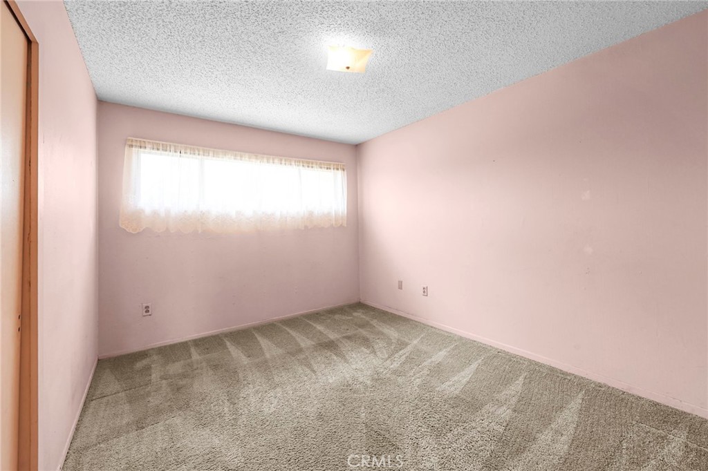 1676 E Wingate Street Property Photo 27