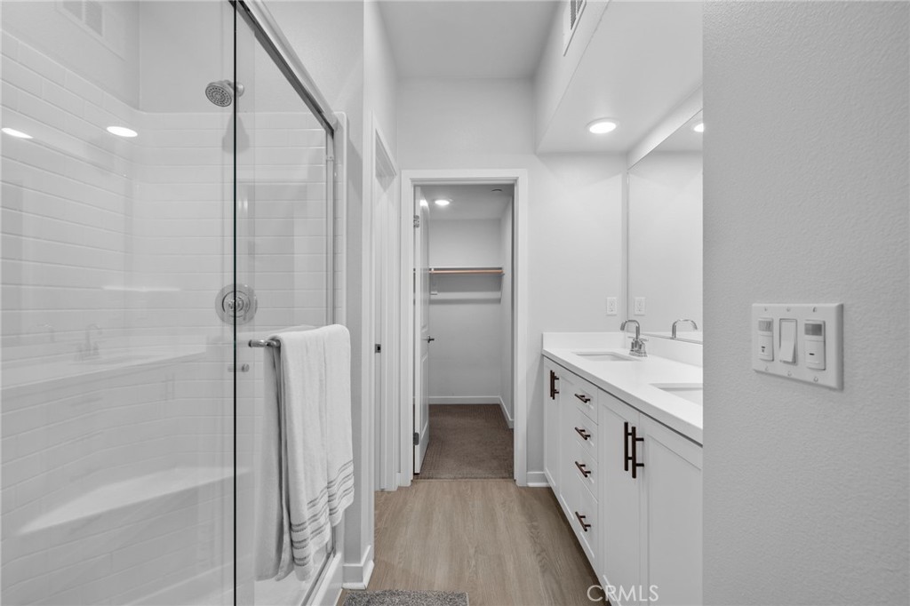 11044 Luminate Drive Property Photo 16