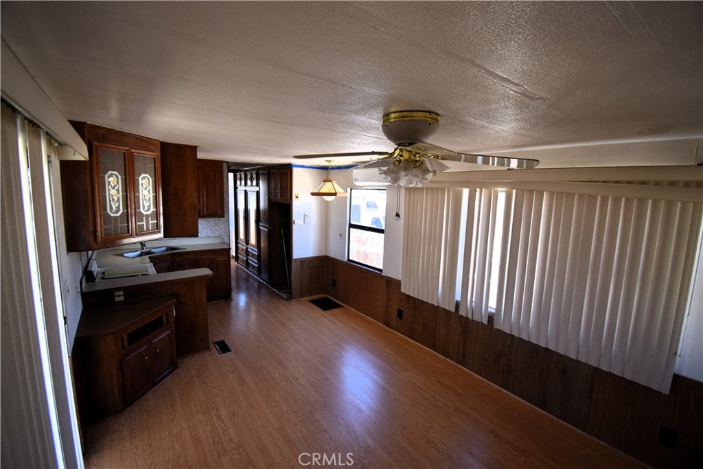 11250 Barstow Road 18 Property Photo 5