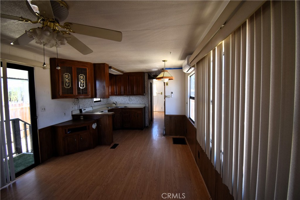 11250 Barstow Road 18 Property Photo 16