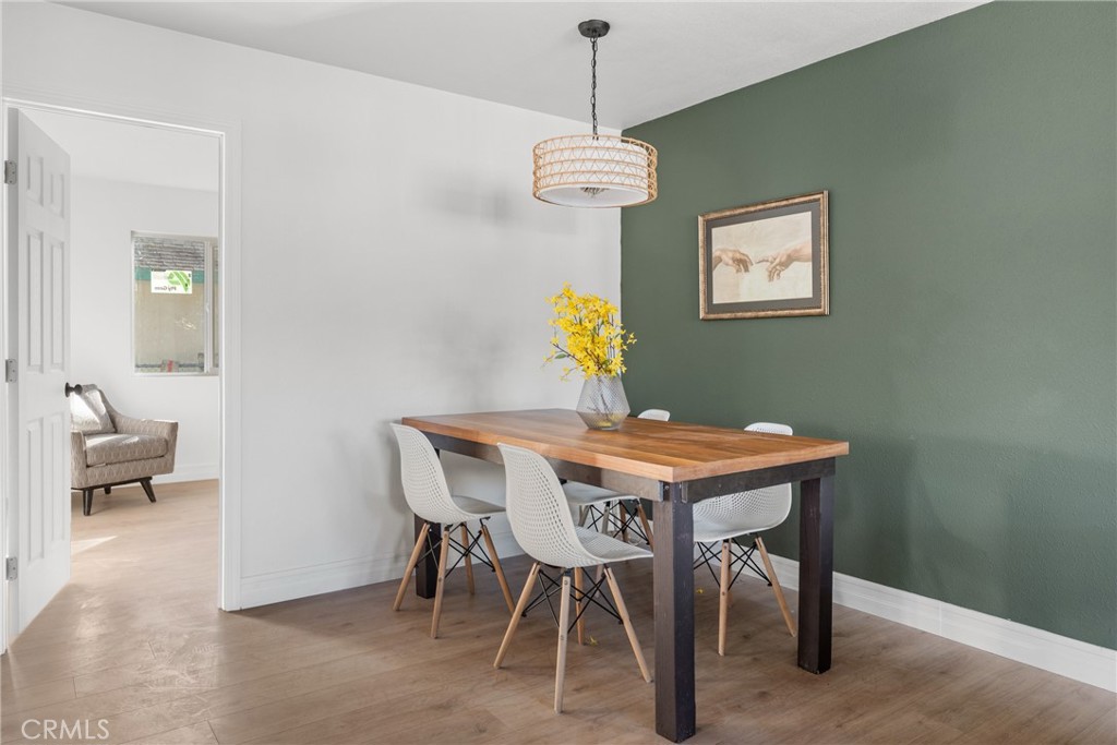 24511 4th Property Photo 10