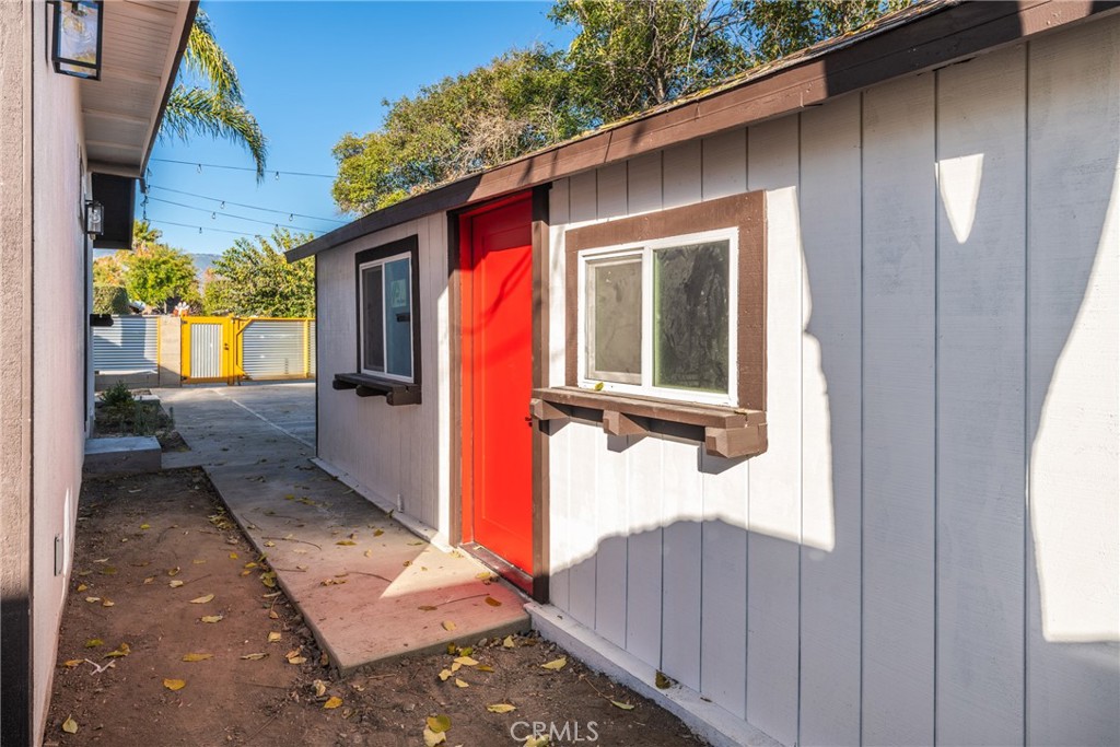 24511 4th Property Photo 21