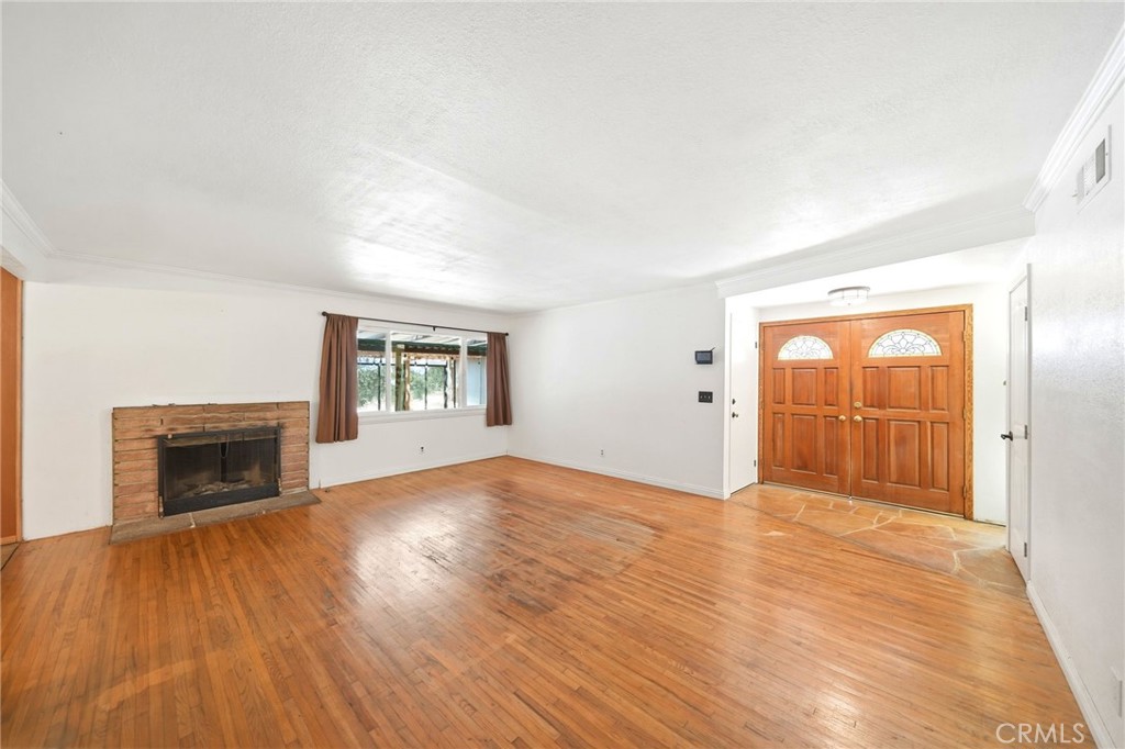 19913 E Rambling Road Property Photo 5