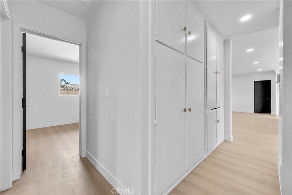 9900 Niagara Property Photo 25