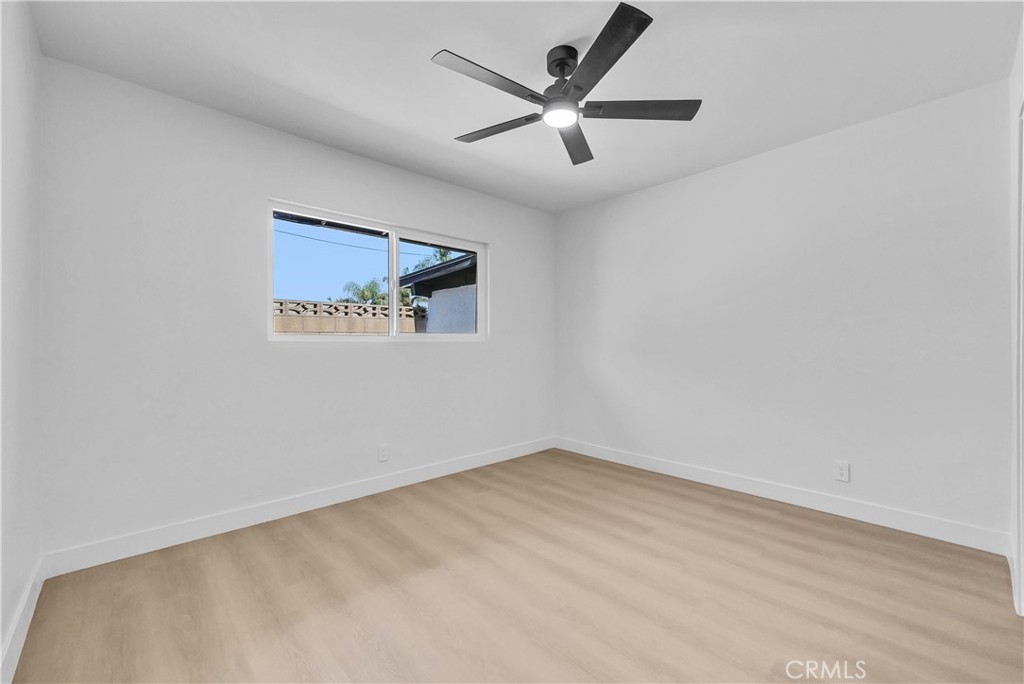 9900 Niagara Property Photo 31