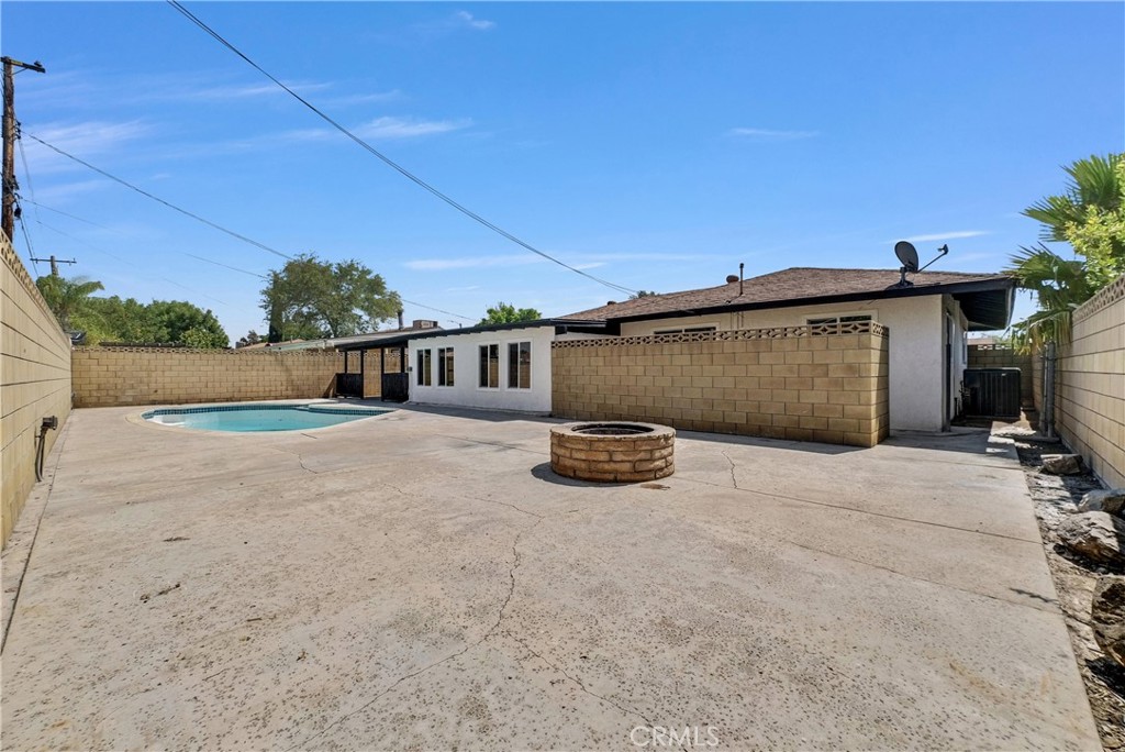 9900 Niagara Property Photo 37