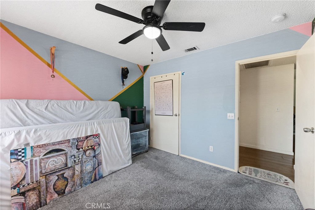 6070 Blythe Avenue Property Photo 19