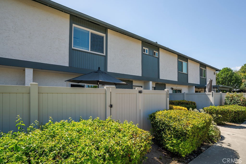 555 D Property Photo 1