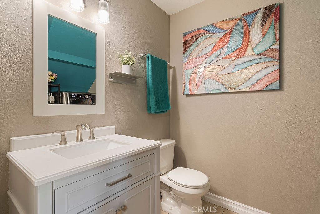 555 D Property Photo 4
