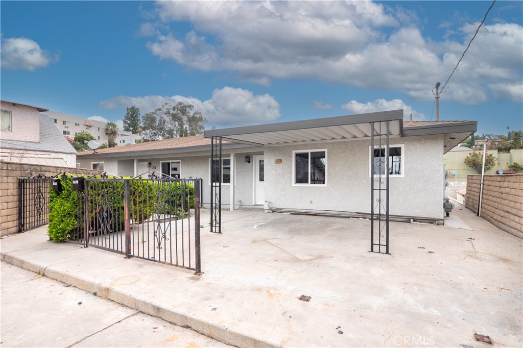 5245 Navarro Property Photo 2