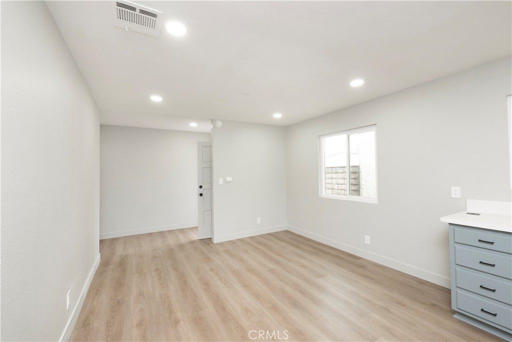 5245 Navarro Property Photo 15