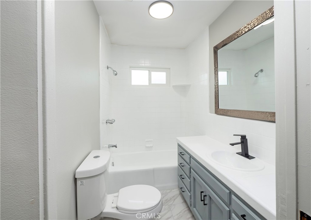 5245 Navarro Property Photo 24